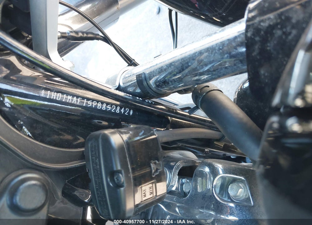 2023 HARLEY-DAVIDSON FLHTCUTG VIN: 1HD1MAF15PB852842