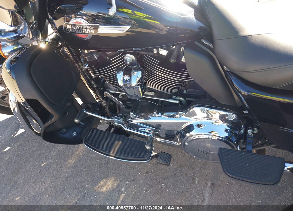 2023 HARLEY-DAVIDSON FLHTCUTG VIN: 1HD1MAF15PB852842