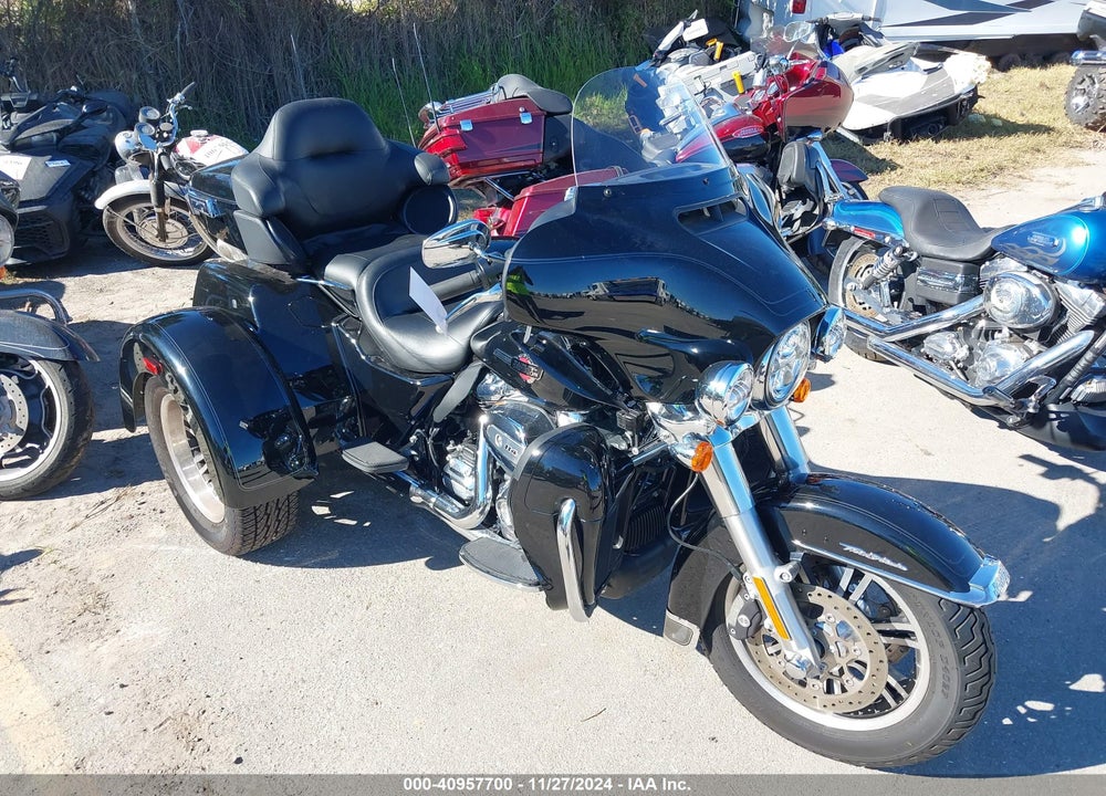 2023 HARLEY-DAVIDSON FLHTCUTG VIN: 1HD1MAF15PB852842