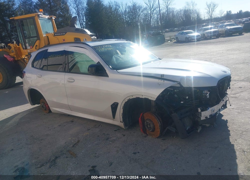 2023 BMW X5 M VIN: 5YMJU0C03P9R24062