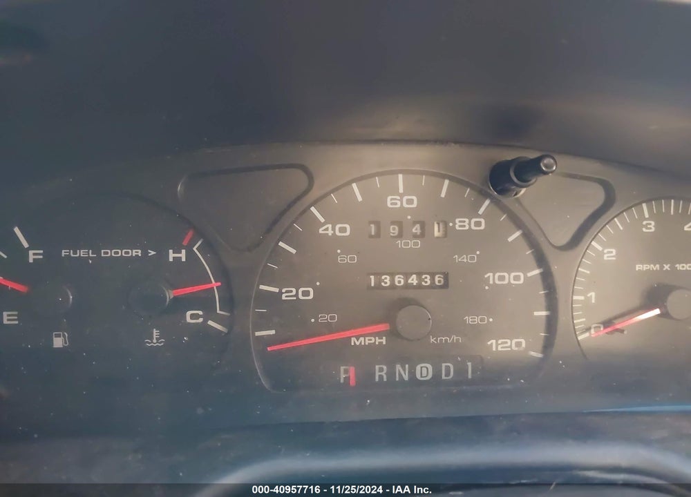2002 FORD TAURUS SE VIN: 1FAHP53U62G132898