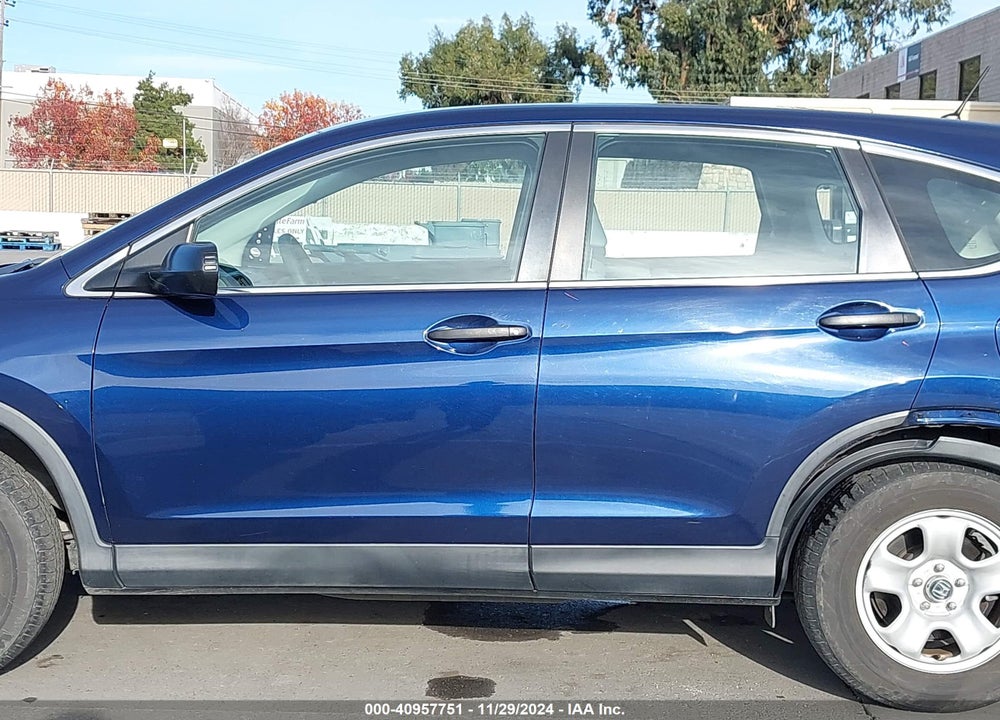 2015 HONDA CR-V LX VIN: 3CZRM3H32FG712021