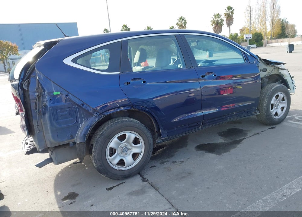 2015 HONDA CR-V LX VIN: 3CZRM3H32FG712021