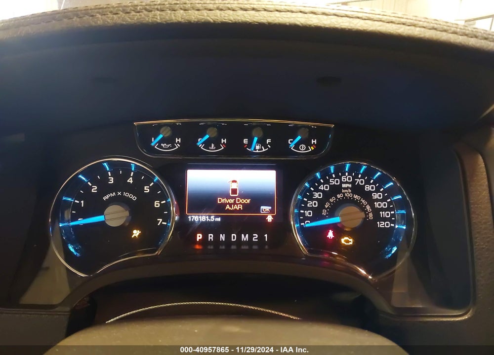 2013 FORD F-150 LARIAT VIN: 1FTFW1ET8DKE70594