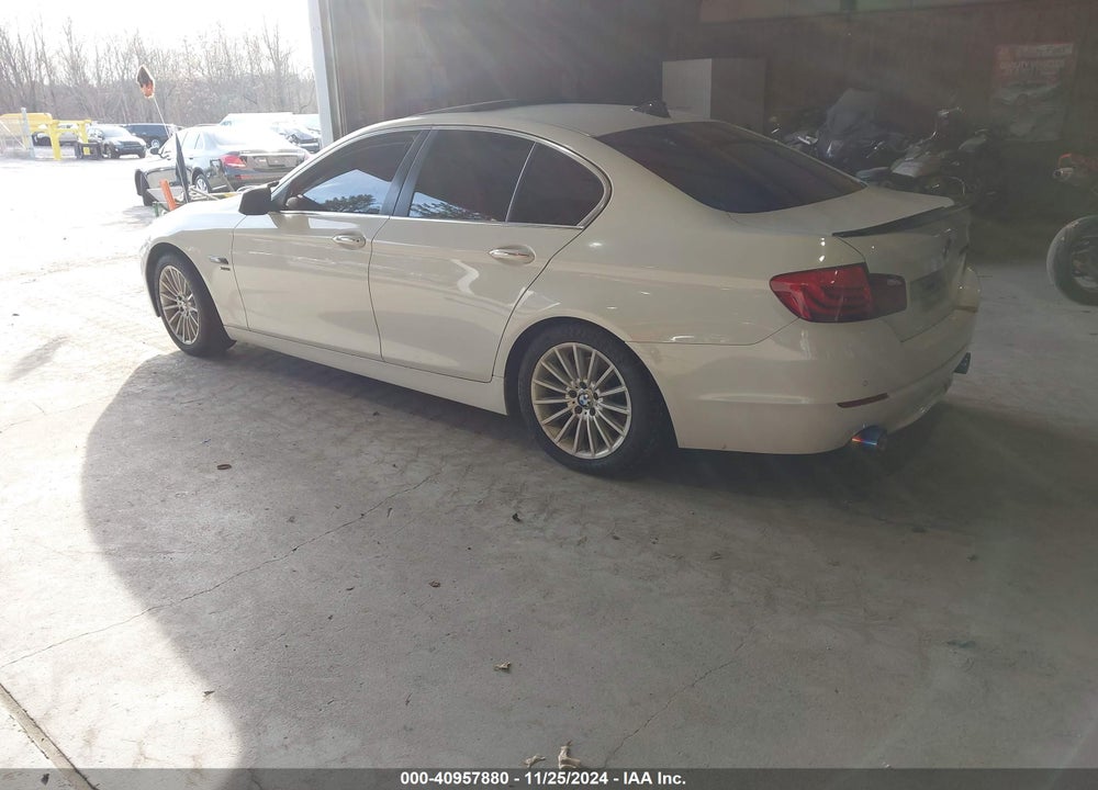 2011 BMW 535I XDRIVE VIN: WBAFU7C56BDU54941
