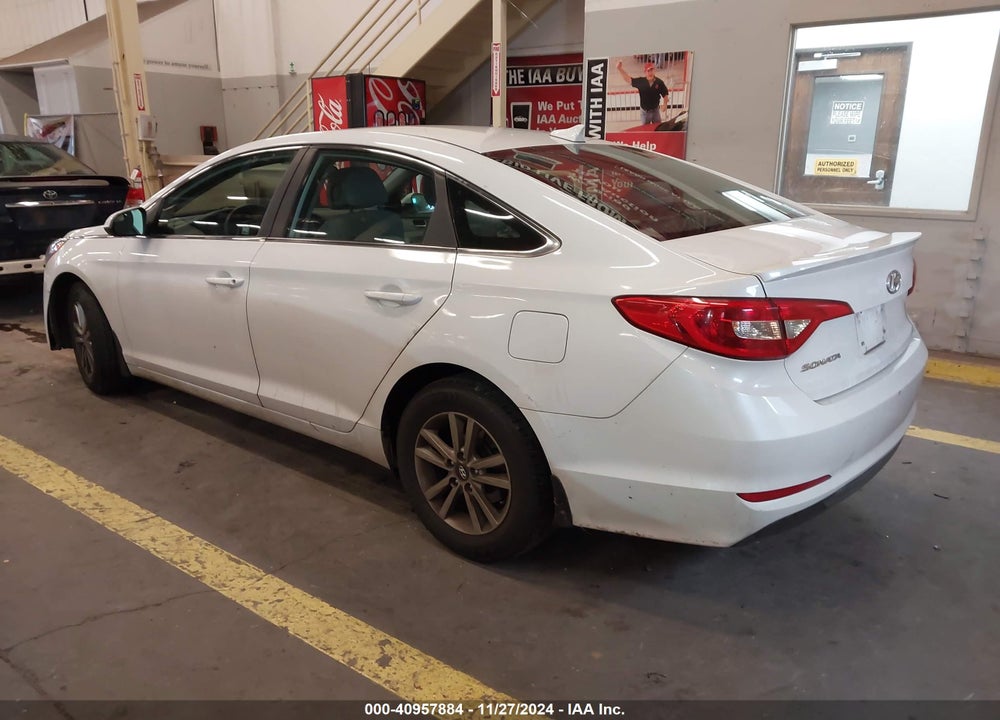 2016 HYUNDAI SONATA SE VIN: 5NPE24AF2GH270550
