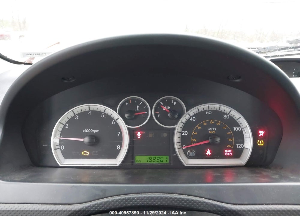 2008 CHEVROLET AVEO LS VIN: KL1TD56678B077093