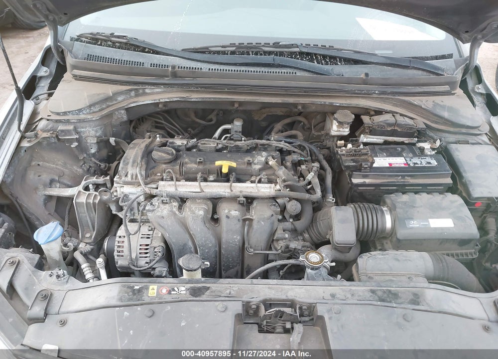 2018 HYUNDAI ELANTRA SEL VIN: 5NPD84LF5JH327287