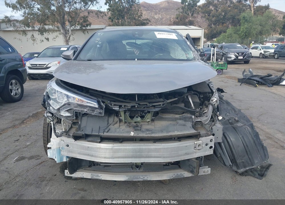 2018 TOYOTA C-HR XLE VIN: NMTKHMBX6JR062888