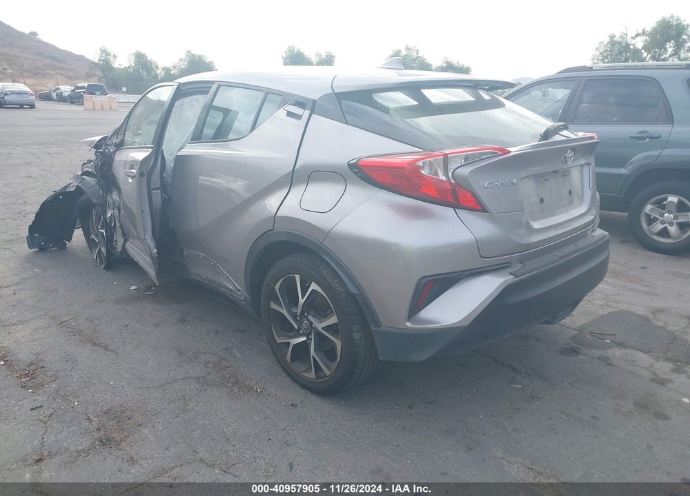 2018 TOYOTA C-HR XLE VIN: NMTKHMBX6JR062888