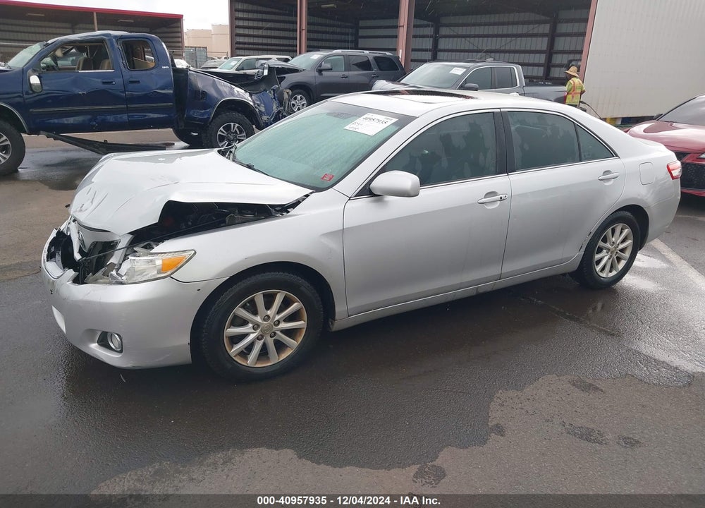 2011 TOYOTA CAMRY XLE VIN: 4T1BF3EK0BU628795
