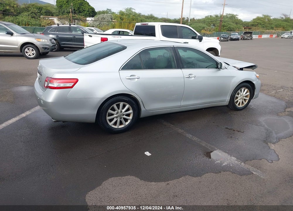 2011 TOYOTA CAMRY XLE VIN: 4T1BF3EK0BU628795
