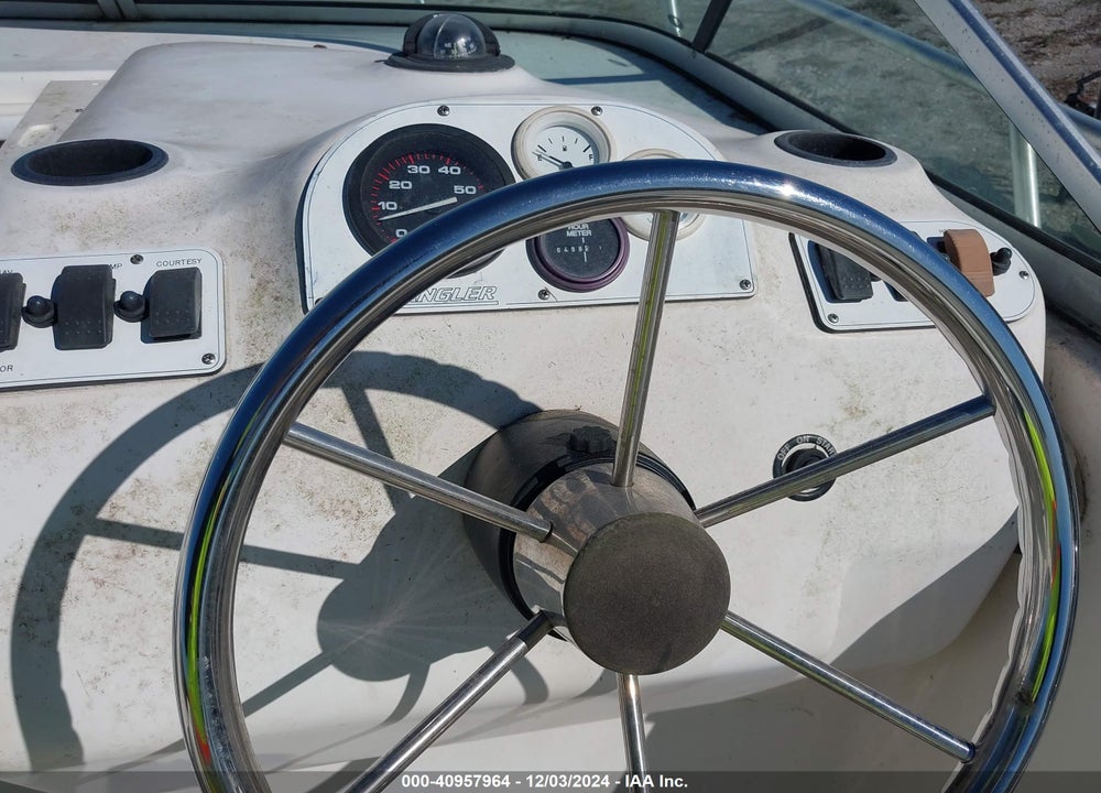 2007 ANGLER BOAT VIN: ANGM0175C707