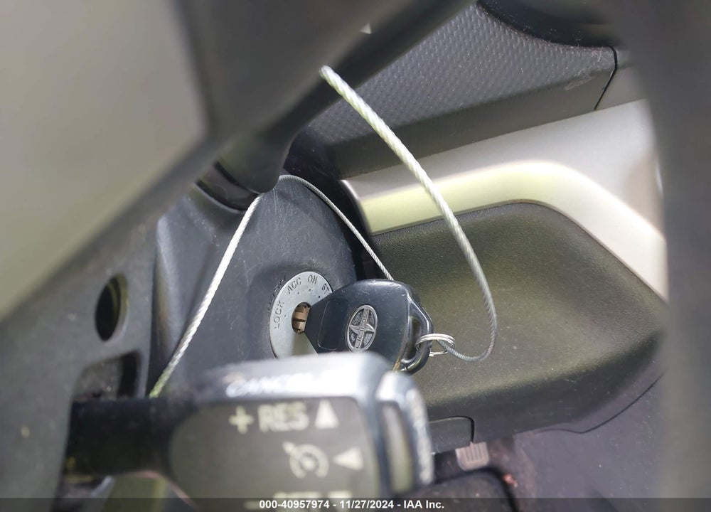 2010 SCION XB VIN: JTLZE4FE5A1104048