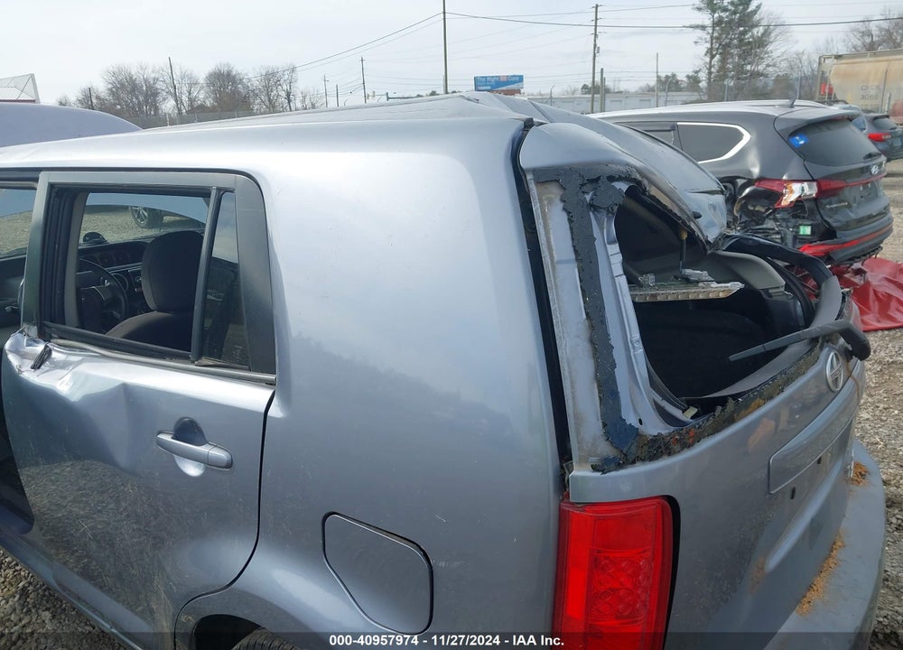 2010 SCION XB VIN: JTLZE4FE5A1104048