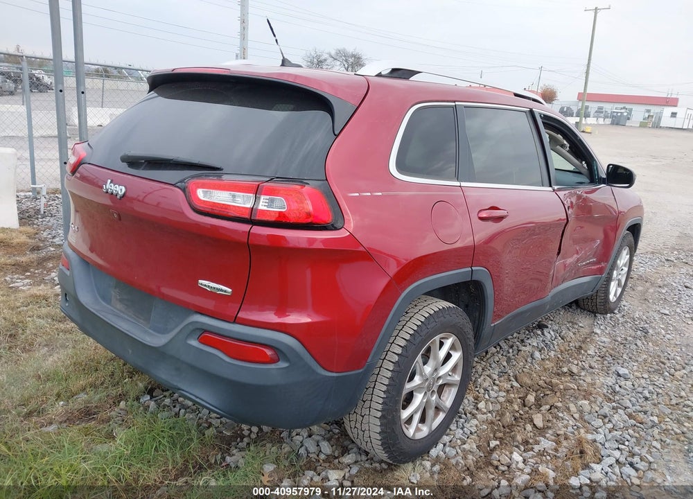 2015 JEEP CHEROKEE LATITUDE VIN: 1C4PJMCB2FW645769