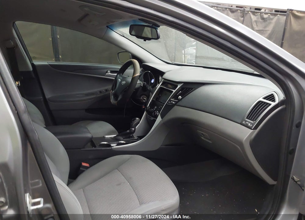2012 HYUNDAI SONATA GLS VIN: 5NPEB4AC6CH411586