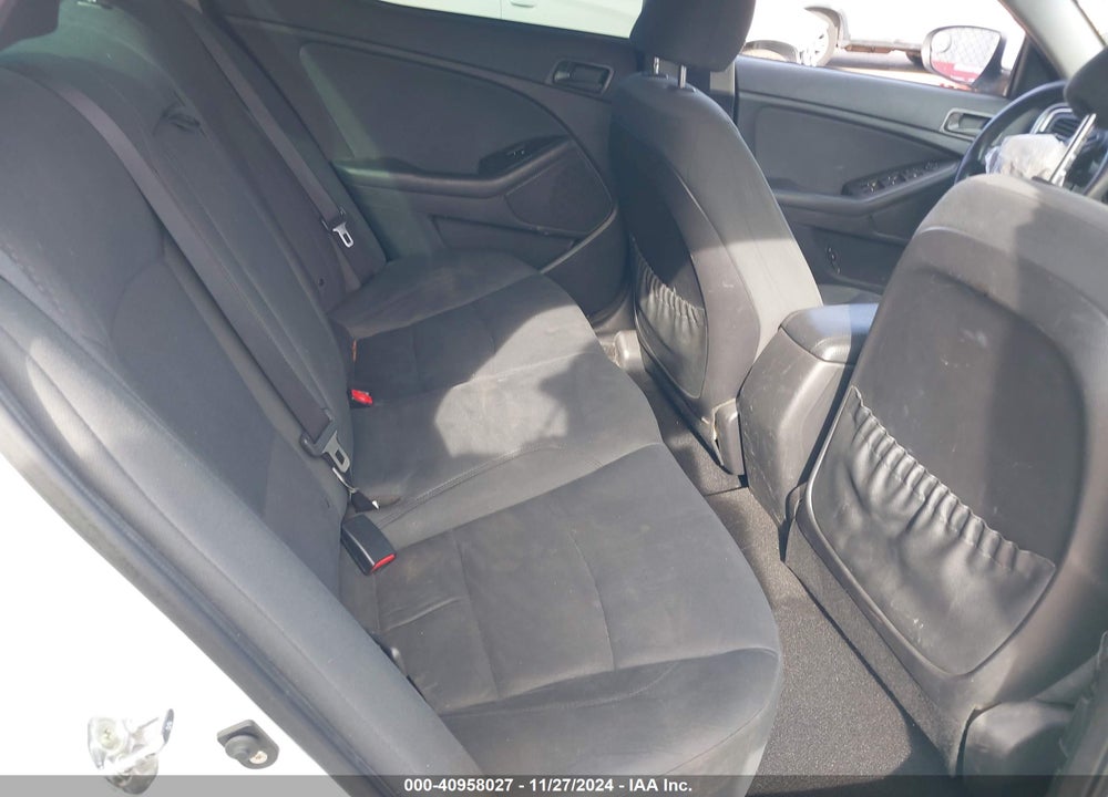 2015 KIA OPTIMA LX VIN: KNAGM4A76F5544162