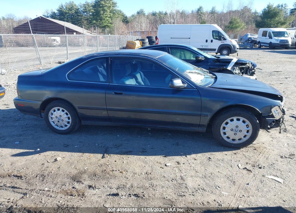 1997 HONDA ACCORD LX VIN: 1HGCD7231VA017989