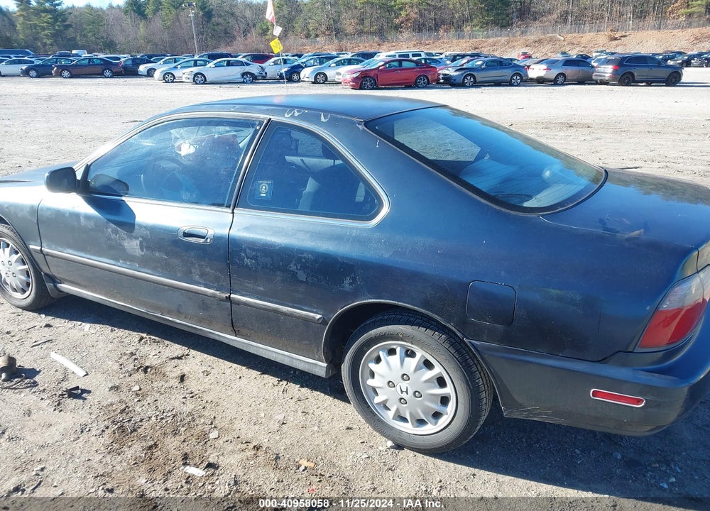 1997 HONDA ACCORD LX VIN: 1HGCD7231VA017989