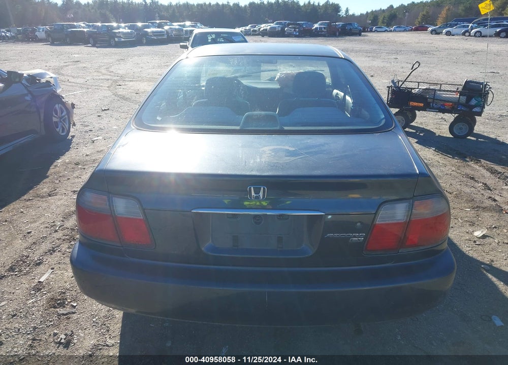 1997 HONDA ACCORD LX VIN: 1HGCD7231VA017989