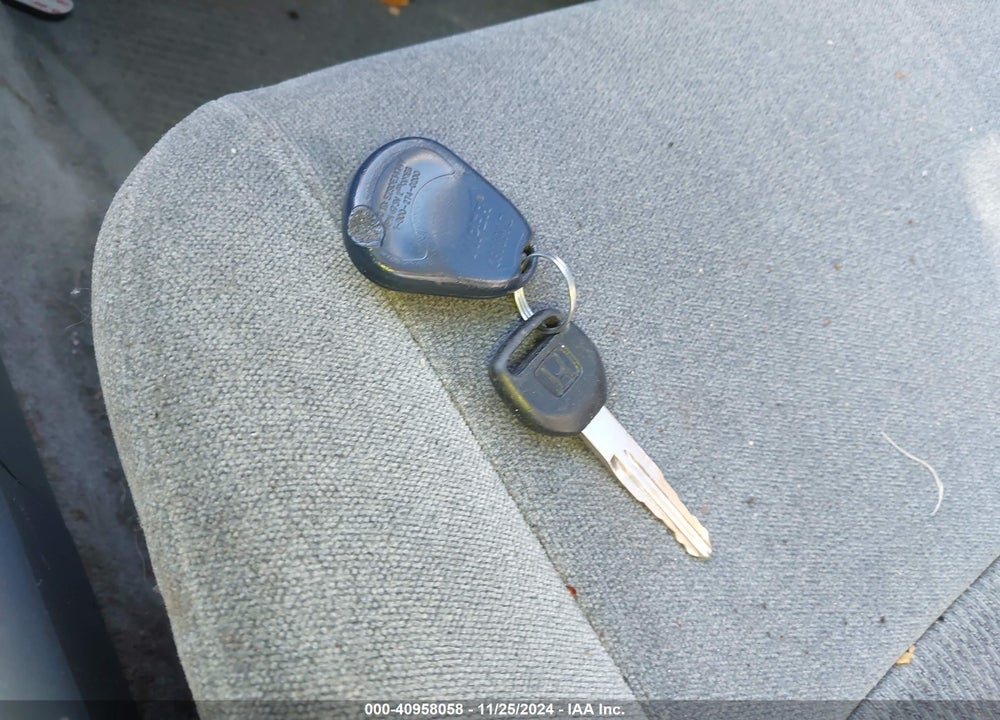 1997 HONDA ACCORD LX VIN: 1HGCD7231VA017989
