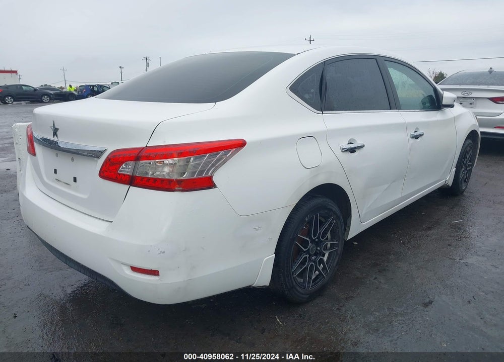 2015 NISSAN SENTRA S VIN: 3N1AB7AP4FY377810
