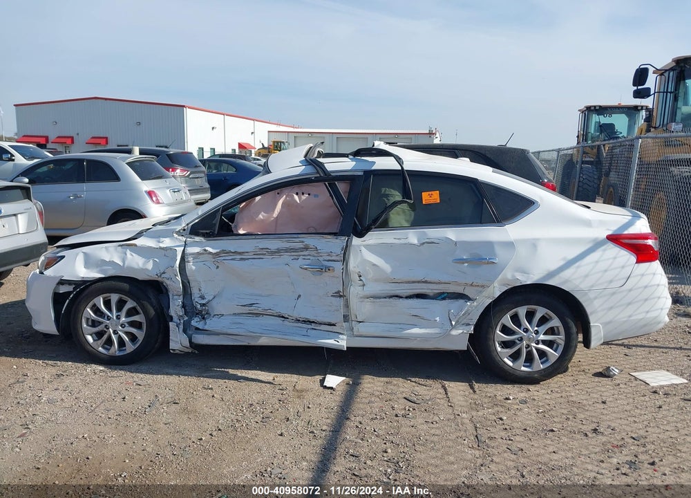 2017 NISSAN SENTRA VIN: 3N1AB7AP0HY355015