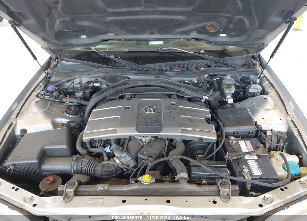 2002 ACURA RL 3.5 VIN: JH4KA96612C012082