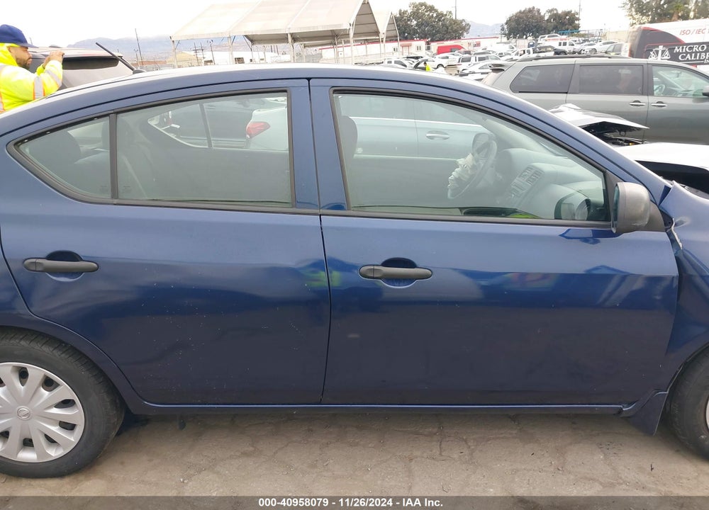 2013 NISSAN VERSA 1.6 S+ VIN: 3N1CN7AP1DL864005