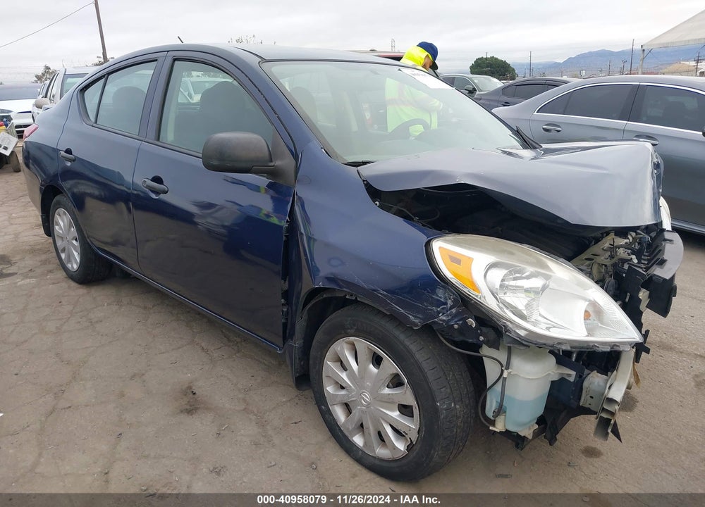 2013 NISSAN VERSA 1.6 S+ VIN: 3N1CN7AP1DL864005