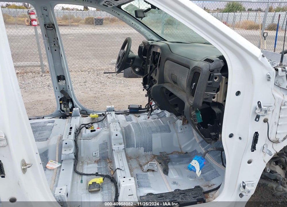 2019 CHEVROLET SILVERADO 1500 VIN: 1GCPWAEH1KZ318502