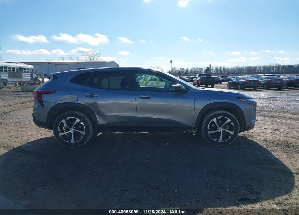 2024 CHEVROLET TRAX FWD 1RS VIN: KL77LGE22RC057365