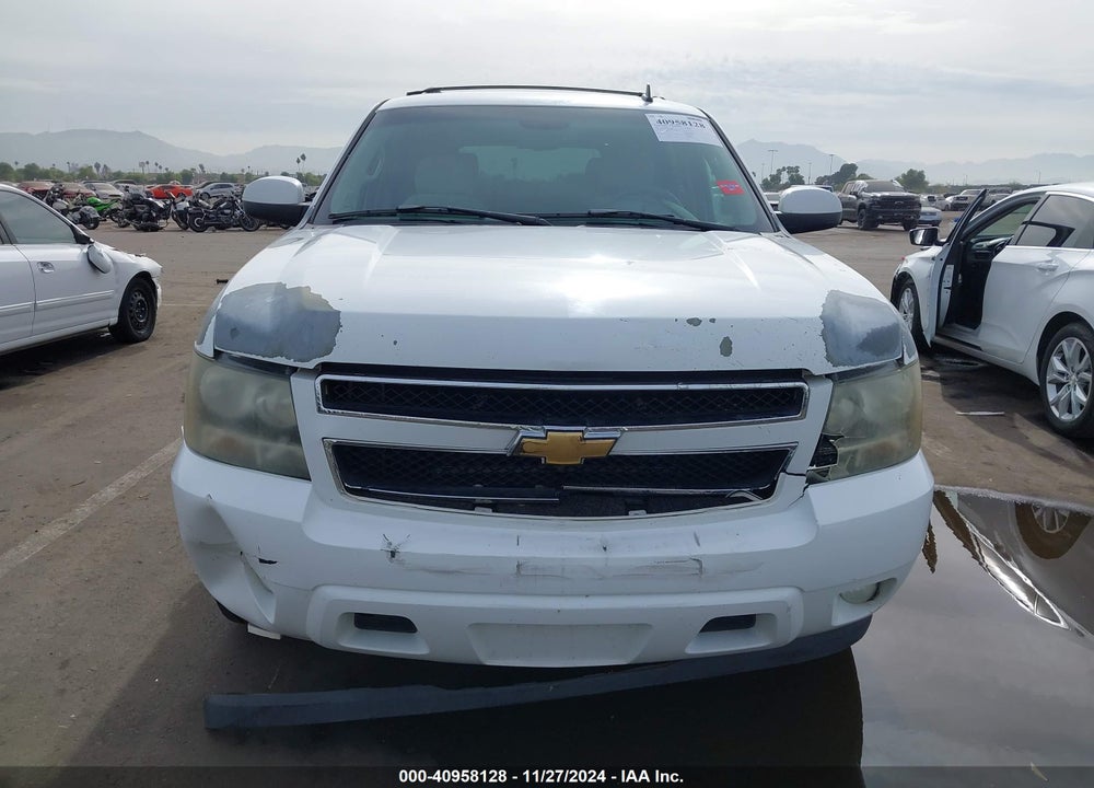 2007 CHEVROLET TAHOE LT VIN: 1GNFC13087J338468