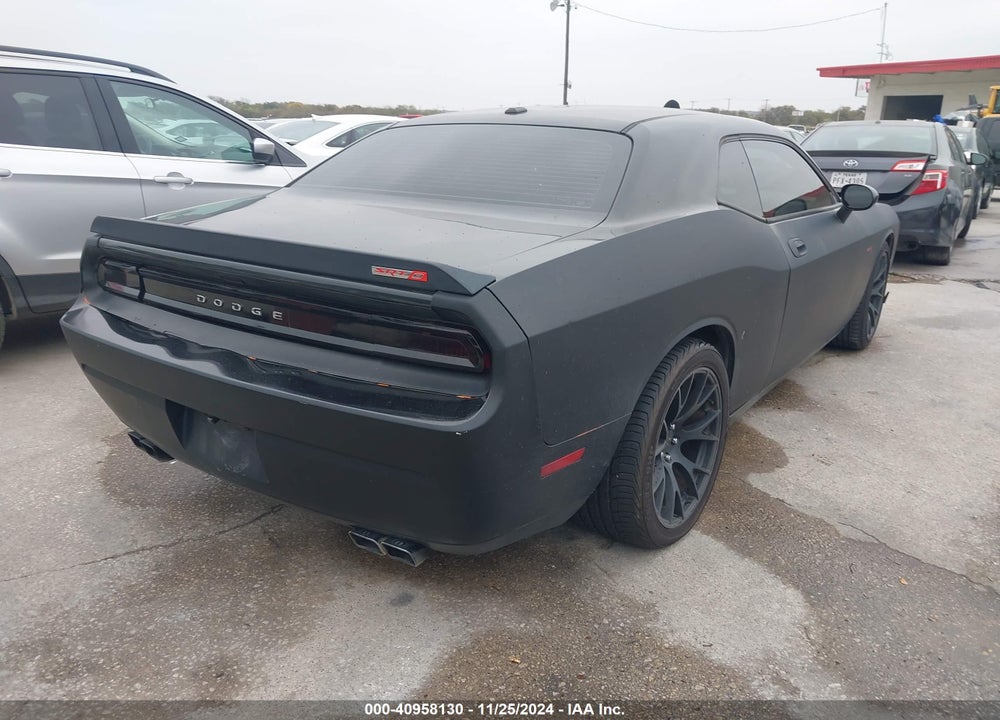 2009 DODGE CHALLENGER SRT8 VIN: 2B3LJ74W19H502589