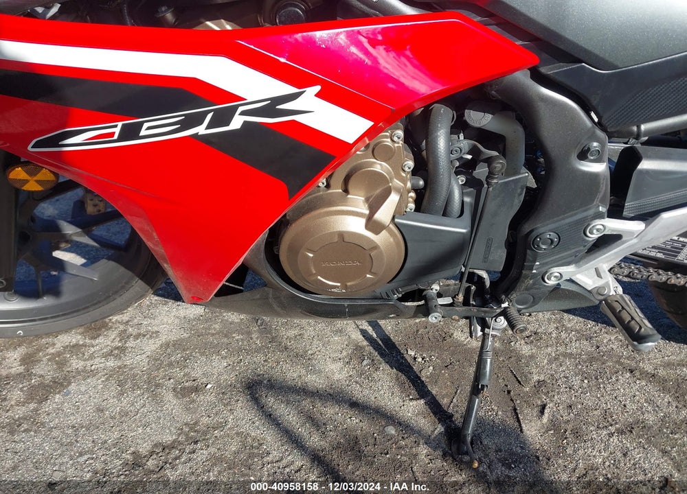 2017 HONDA CBR500 R VIN: MLHPC4461H5400561