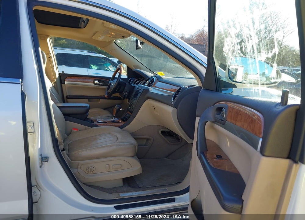 2009 BUICK ENCLAVE CXL VIN: 5GAEV23D59J142290