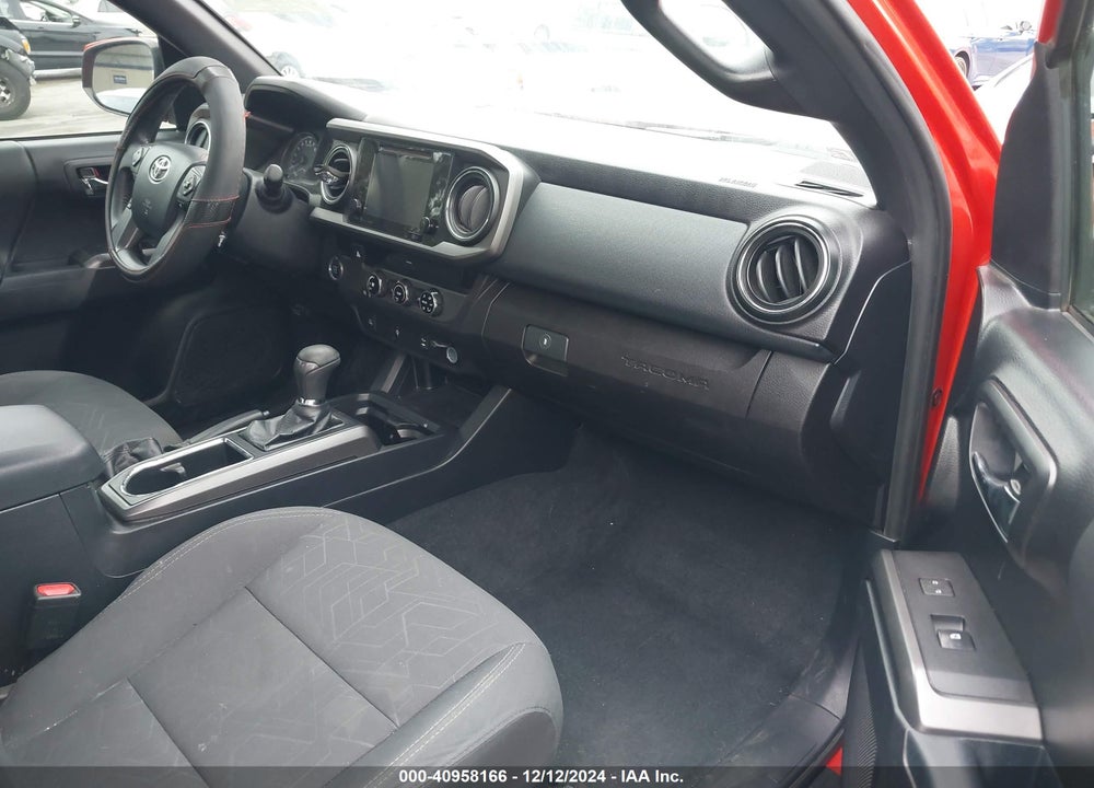 2017 TOYOTA TACOMA VIN: 3TMAZ5CN7HM050496