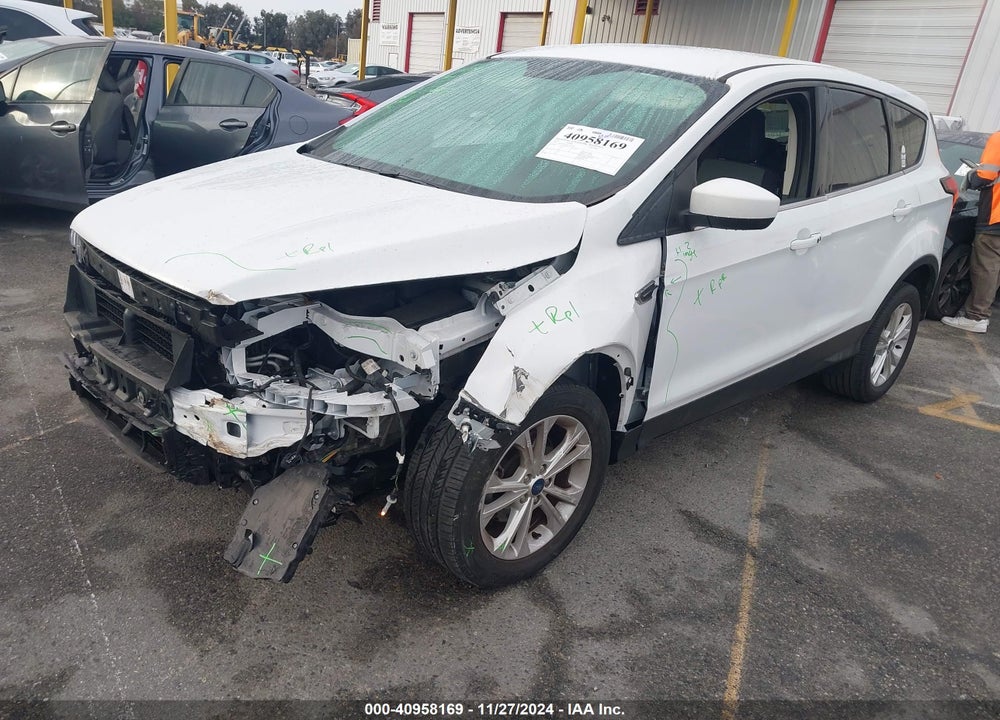 2019 FORD ESCAPE SE VIN: 1FMCU0GD5KUA33173