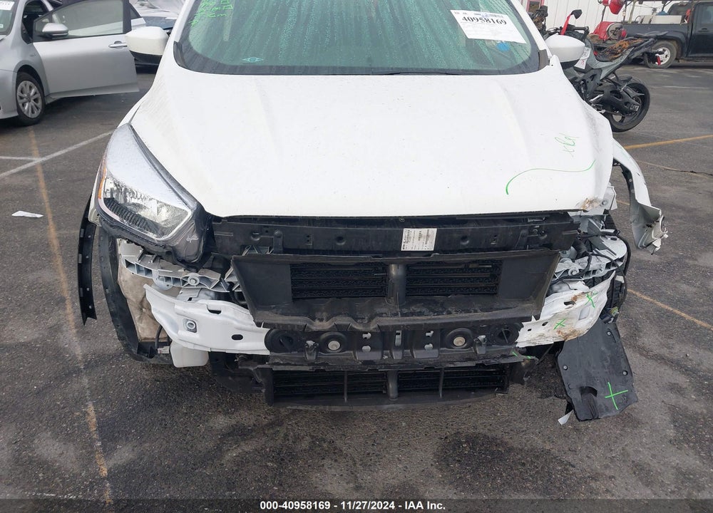 2019 FORD ESCAPE SE VIN: 1FMCU0GD5KUA33173