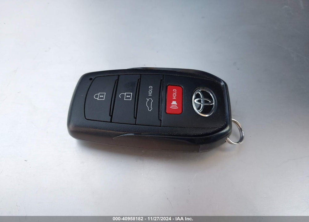 2025 TOYOTA CAMRY SE VIN: 4T1DAACK9SU520593