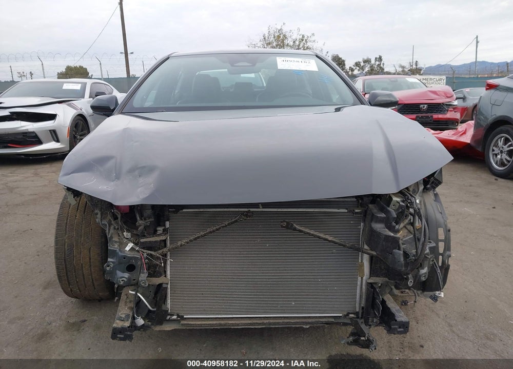2025 TOYOTA CAMRY SE VIN: 4T1DAACK9SU520593