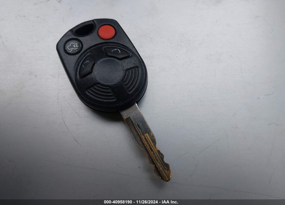 2010 FORD FUSION SE VIN: 3FAHP0HAXAR372481