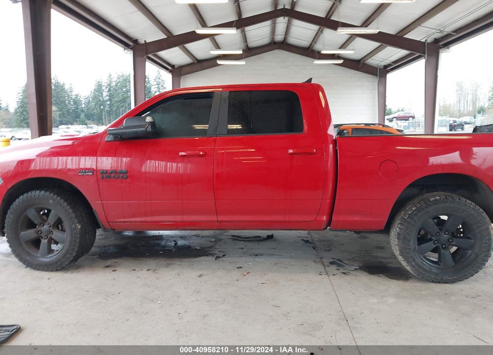 2017 RAM 1500 NIGHT  4X4 6'4 BOX VIN: 1C6RR7UT6HS618473