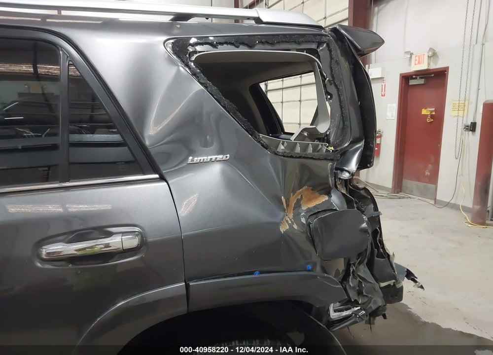 2019 TOYOTA 4RUNNER LIMITED VIN: JTEBU5JR7K5725684