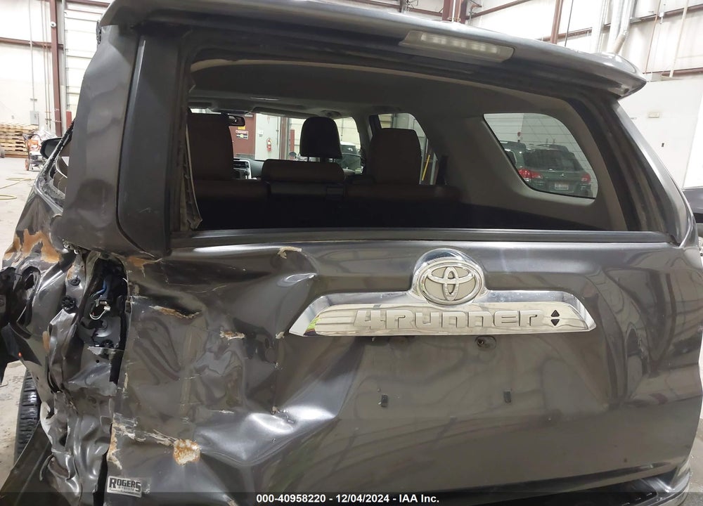 2019 TOYOTA 4RUNNER LIMITED VIN: JTEBU5JR7K5725684