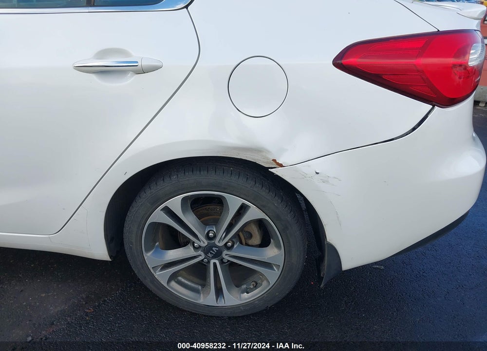 2016 KIA FORTE VIN: KNAFZ4A85G5522953