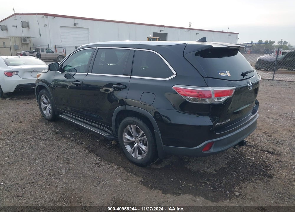 2015 TOYOTA HIGHLANDER XLE V6 VIN: 5TDKKRFH6FS052517