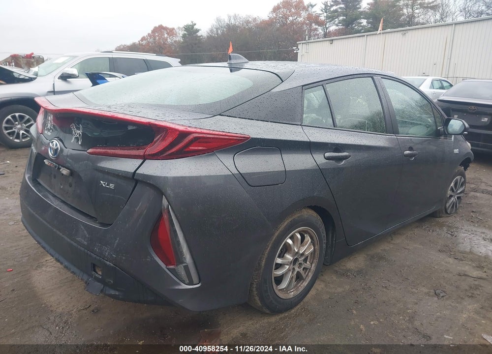 2021 TOYOTA PRIUS PRIME XLE VIN: JTDKAMFP3M3180676