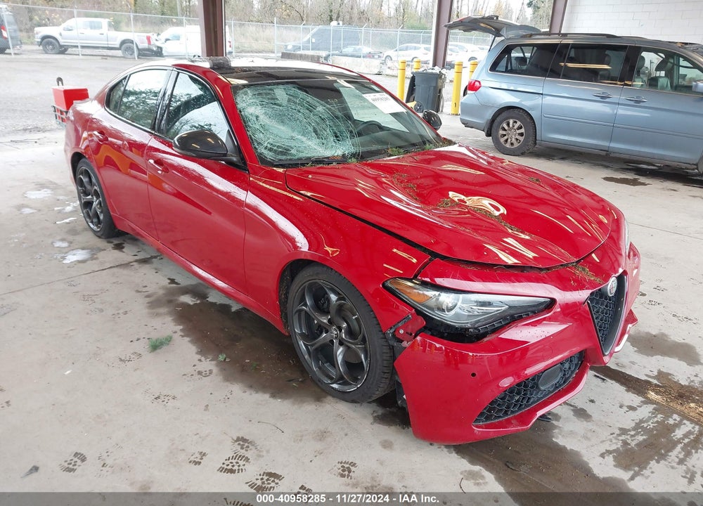 2018 ALFA ROMEO GIULIA TI SPORT RWD VIN: ZARFAECN0J7599248